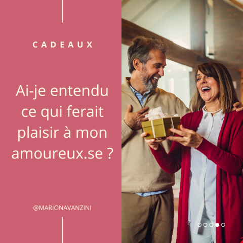 Un cadeau est offert au partenaire