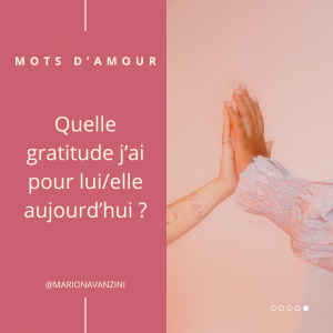 Deux mains se joignent